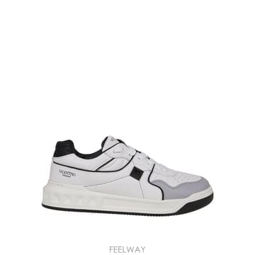 발렌티노 One Stud 로우 탑 스니커즈 YS0E71NWN0N2 TP570353880