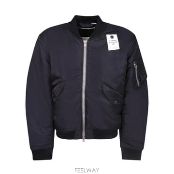 26FW  나일론 트윌 패브릭  프론트 집 클로저  립 칼라  플랩 포켓 앤 집  B90903COY TP58
