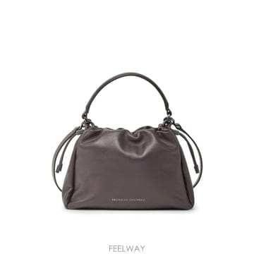 26FW 브루넬로 쿠치넬리 레더 백 MBGPD3610C8279 TP581995403