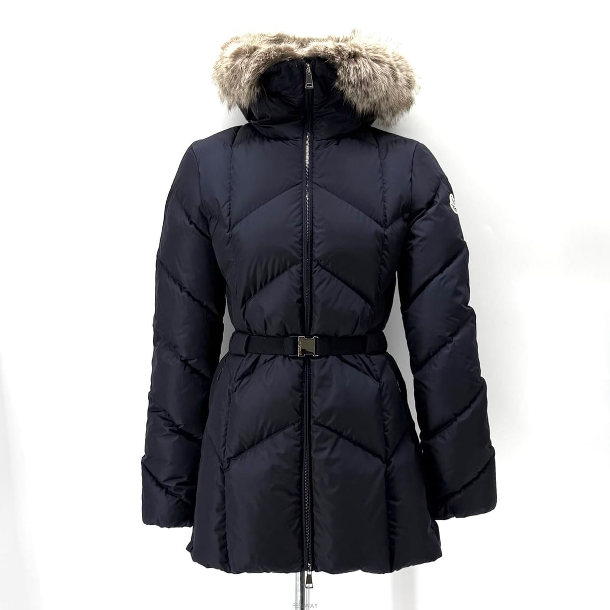 Moncler ��Ŭ���� GENIN ���� �е� ���̺��Ŭ���� GENIN ���� �е� ���̺�