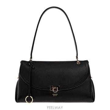 Ferragamo 26FW ��󰡸� ��ġ�� ����� 21A869 79624726FW ��󰡸� ��ġ�� ����� 21A869 796247