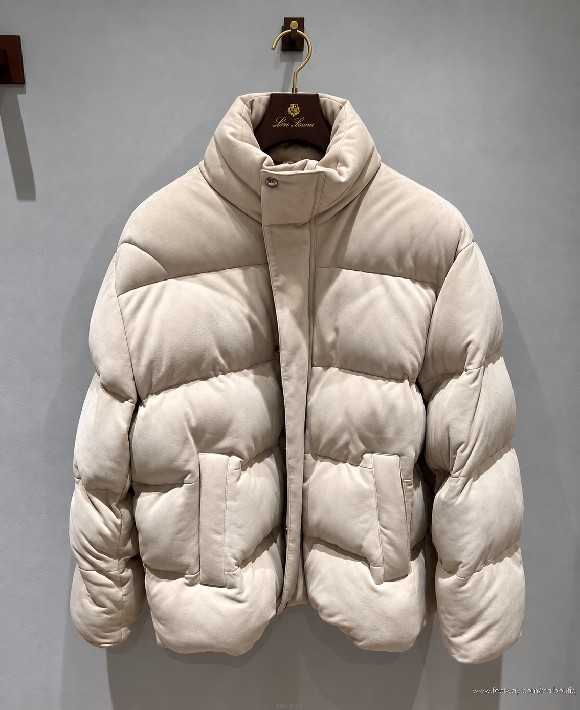 Loro Piana �η��ǾƳ� �����̵� ������ �����ٿ� �е��η��ǾƳ� �����̵� ������ �����ٿ� �е�