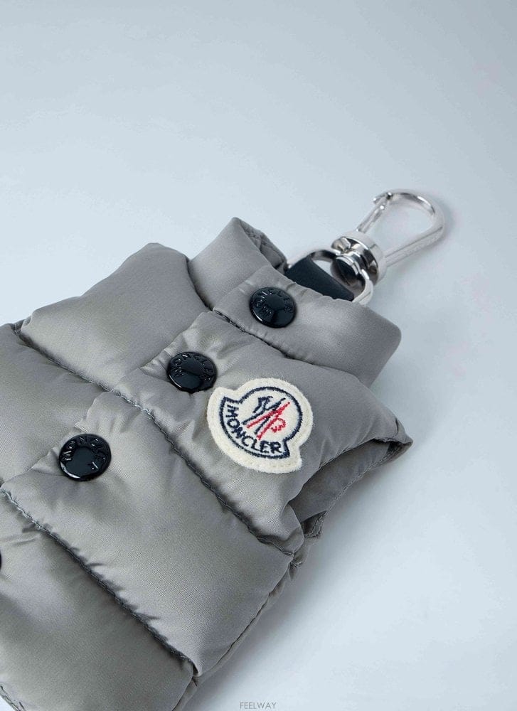 Moncler 26 S/S ��Ŭ���� ����Ʈ Ű�� L109A 6F00002 M7726 B011192885826 S/S ��Ŭ���� ����Ʈ Ű�� L109A 6F00002 M7726 B01119