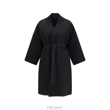 FENDI 26FW ��� ��Ʈ FF6227B1HE F0QA1 BLACK26FW ��� ��Ʈ FF6227B1HE F0QA1 BLACK