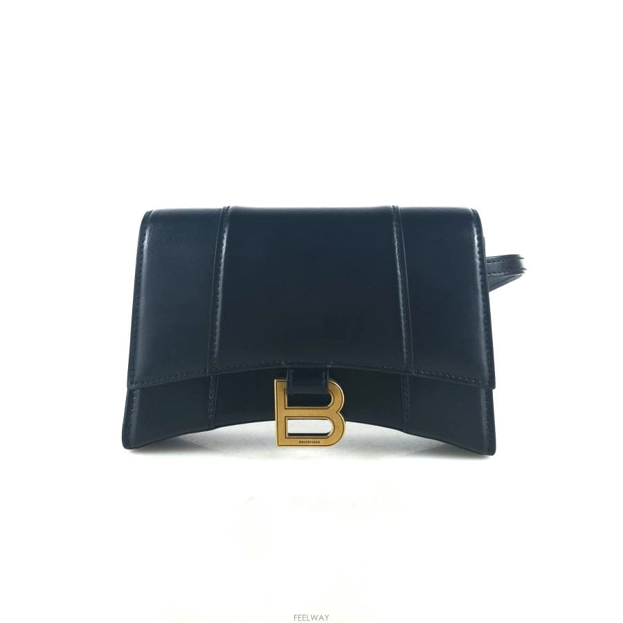 Balenciaga [�Ƹ�����]�߷��þư� ���̴� ���� ���� �ƿ��۷��� ��Ʈ�� ũ�ν���610460[�Ƹ�����]�߷��þư� ���̴� ���� ���� �ƿ��۷��� ��Ʈ
