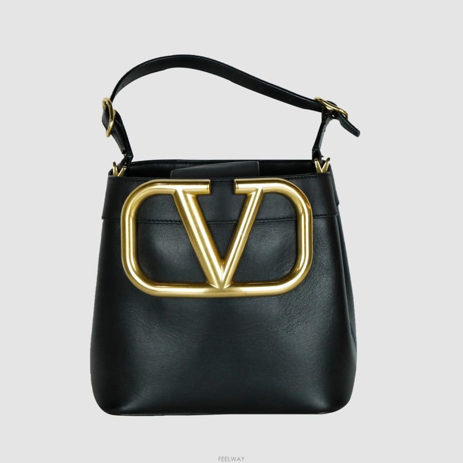Valentino [�Ƹ�����]�߷�Ƽ�� ���ۺ� ��Ŷ�� ��Ʈ�� ũ�ν���[�Ƹ�����]�߷�Ƽ�� ���ۺ� ��Ŷ�� ��Ʈ�� ũ�ν���