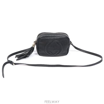 Gucci(구찌) 308364 블랙 레더 소호 스몰 금장 테슬 디스코 크로스백