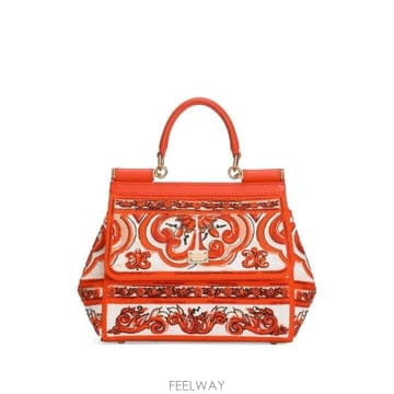 Dolce&Gabbana ���Ϲ�� ��ü�ذ��ٳ� ������ī �ڼ� ��ĥ�� ���� �ڵ����Ϲ�� ��ü�ذ��ٳ� ������ī �ڼ� ��ĥ�� ���� �ڵ��