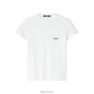 Jacquemus ���Ϲ�� ��ũ���� �ΰ� ��ġ Ƽ�������Ϲ�� ��ũ���� �ΰ� ��ġ Ƽ����