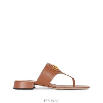 Valentino ���Ϲ�� �߷�Ƽ�� ����ٴ� ���� ������Ϲ�� �߷�Ƽ�� ����ٴ� ���� ����
