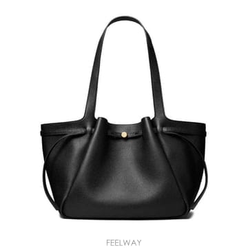 26FW 토리버치 에센셜 U 나일론 토트백 163388001 BLACK 001