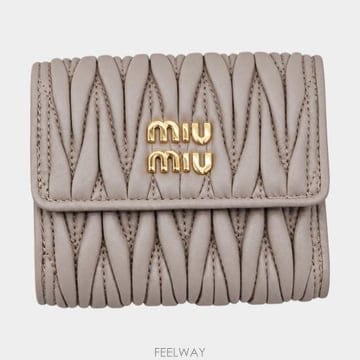 Miu Miu 26FW �̿�̿� ���� ���׶�� ���� ���� ���� 5MH058 AFPPF0D32 POMICE26FW �̿�̿� ���� ���׶�� ���� ���� ���� 5MH058 AFPP