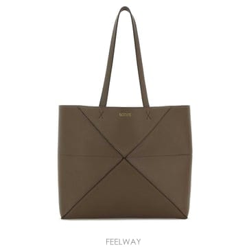 로에베 퍼즐 폴드 토트백 호라이즌 M A779PEWX04 TAUPE B0441952528