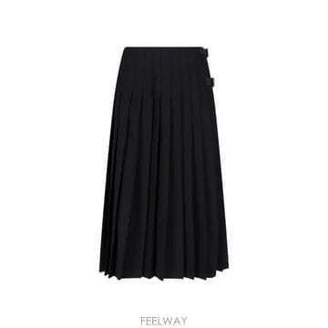 26FW 버버리 미디 스커트 8135171 A1189 BLACK