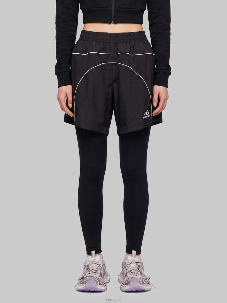 Balenciaga 26 F/W �߷��þư� TECHWEAR Ʈ�� ���� A002BCTUO4 B002242941826 F/W �߷��þư� TECHWEAR Ʈ�� ���� A002BCTUO4 B00224