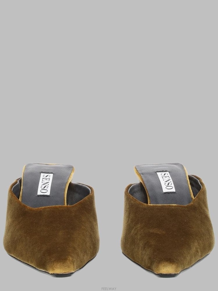 | Other Brand | 26 F/W ���� HEELS NINA_OLIVE B004233513426 F/W ���� HEELS NINA_OLIVE B0042335134