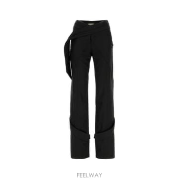Blumarine 26FW ���縶�� ��Ʈ����Ʈ ���� RF6220T903A2P231A 22222 Black26FW ���縶�� ��Ʈ����Ʈ ���� RF6220T903A2P231A 22222 