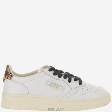 26FW 오트리 MEDALIST 로우 WOM 스니커즈 AULWOC02OC02 TP582099246