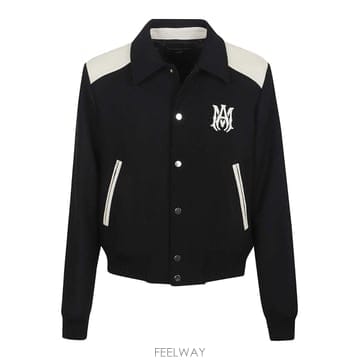 Amiri 26FW �ƹ̸� ���� ���� with Ŭ���� Į�� �� �ΰ� ��ġ on the ����Ʈ in �� ������ for ��26FW �ƹ̸� ���� ���� with Ŭ���� Į�� �� �ΰ� ��ġ on