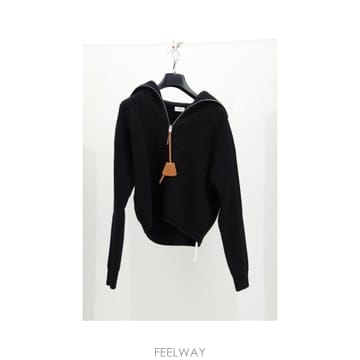 CELINE [K68]������ RY14J5J07 38NO ���� ��Ʈ ������ ����� TRUCKER SWEATER[K68]������ RY14J5J07 38NO ���� ��Ʈ ������ ����� TRU