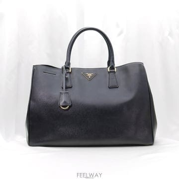 PRADA �߰���ǰ�Ǵ��� / Prada(�����) BN1844 ���� ���ǾƳ� ���� ���� Ʈ���̾ޱ� �ΰ� ���߰���ǰ�Ǵ��� / Prada(�����) BN1844 ���� ���ǾƳ� ��
