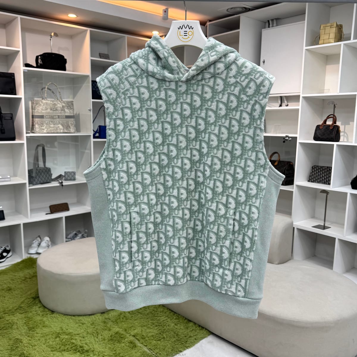 DIOR ��� ������ũ �����긮�� �׸� �ĵ��� ������ũ �����긮�� �׸� �ĵ�