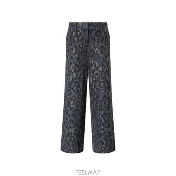 26 FW PINKO 애니멀 프린트 마이크로 스트라스 와이드 팬츠 107520A3GO TP456616603