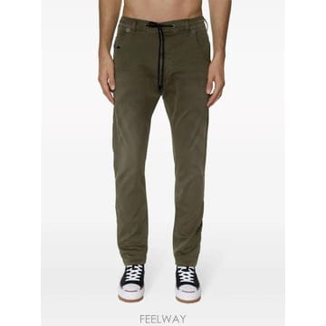 Diesel 26 FW ���� 2032 D ũ�긮 0670M �� A000880670M TP45770037126 FW ���� 2032 D ũ�긮 0670M �� A000880670M TP457700