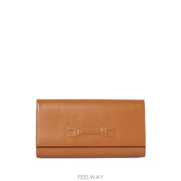 26 FW Elisabetta Franchi 엠보스드 로고 레더 클러치 BS99A63E2 TP45886327