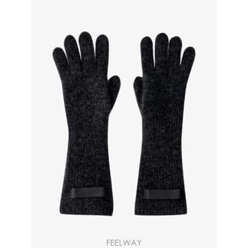 Jacquemus 26 FW ��ũ���� ���� ��Ʈ �� �尩 24HACU00668 TP45916494826 FW ��ũ���� ���� ��Ʈ �� �尩 24HACU00668 TP4591649