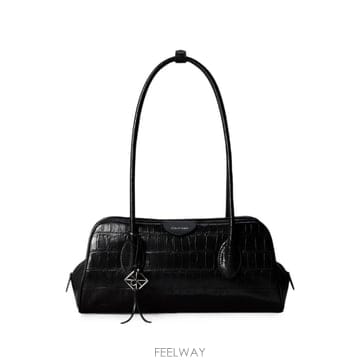 Calvin Klein 26 FW Ķ��Ŭ���� ũ��Ŀ���� ����Ʈ ��� �� LV04F3780GUB1 TP45765741726 FW Ķ��Ŭ���� ũ��Ŀ���� ����Ʈ ��� �� LV04F3780GU