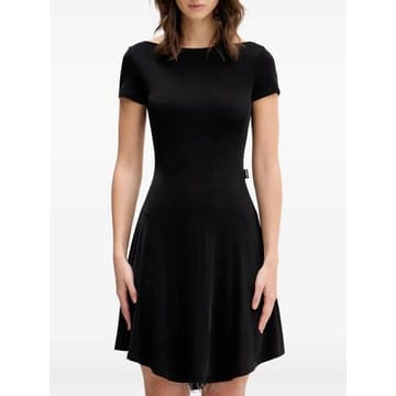 Vetements 26 FW ��Ʈ�� ���� �� ���� ������ �̴� �巹�� WE76DR540 TP45636111926 FW ��Ʈ�� ���� �� ���� ������ �̴� �巹�� WE76DR540