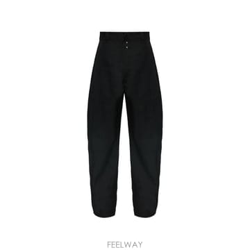 26 FW 쟈크뮈스 절개선 디테일 팬츠 PAM00549AW00739 TP454821474