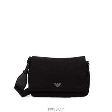 26 FW 아르마니 로고 장식 메신저 백 EM001806AF28784 TP456355683