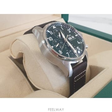 IWC 파일럿 크로노그래프 그린 IW388103