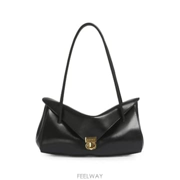 26 FW 마르니 E W 블랙 레더 숄더 백 SBMP0288U0P8914 TP455558921