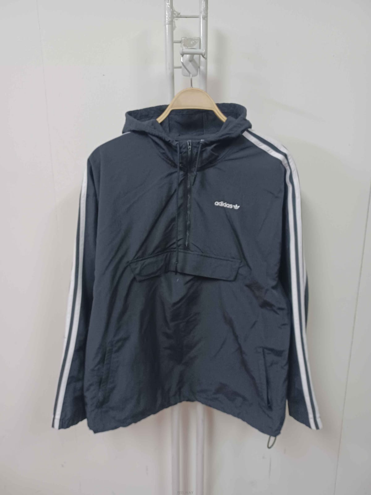 Adidas ��ȫ����/N-10793/�Ƶ�ٽ� ��ǰ ������ ������ �Ƴ�� 105��ȫ����/N-10793/�Ƶ�ٽ� ��ǰ ������ ������ �Ƴ�� 10