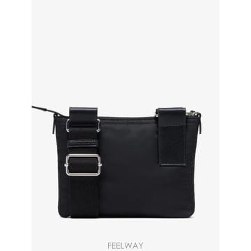 26 FW 메종마르지엘라 집업 크로스 백 SB1WG0097P9226 TP455547216