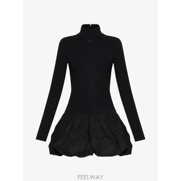 Off White 26 FW ����ȭ��Ʈ �ΰ� ����Ʈ �̴� �巹�� 2FU00375T0W009 TP45827743926 FW ����ȭ��Ʈ �ΰ� ����Ʈ �̴� �巹�� 2FU00375T0W00