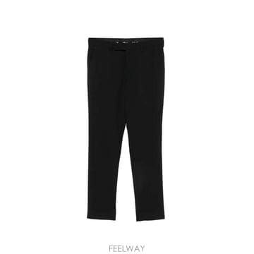 26 FW 칼라거펠트 로고 패치 테일러드 팬츠 25520310500091 TP455327051