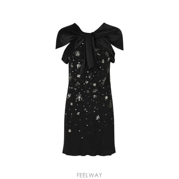 Alberta Ferretti 26 FW �˺���Ÿ�䷹Ƽ ���� ��� ���� ������ �̴� �巹�� A04326627099 TP45801496126 FW �˺���Ÿ�䷹Ƽ ���� ��� ���� ������ �̴� �巹��