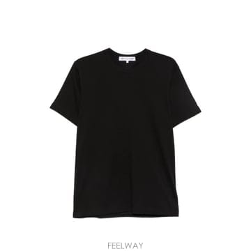 Comme des Garcons 26 FW �ĵ������� �ȹ� �ΰ� ����Ʈ ��ư Ƽ���� FRT007W26 TP45824872426 FW �ĵ������� �ȹ� �ΰ� ����Ʈ ��ư Ƽ���� FRT007W2