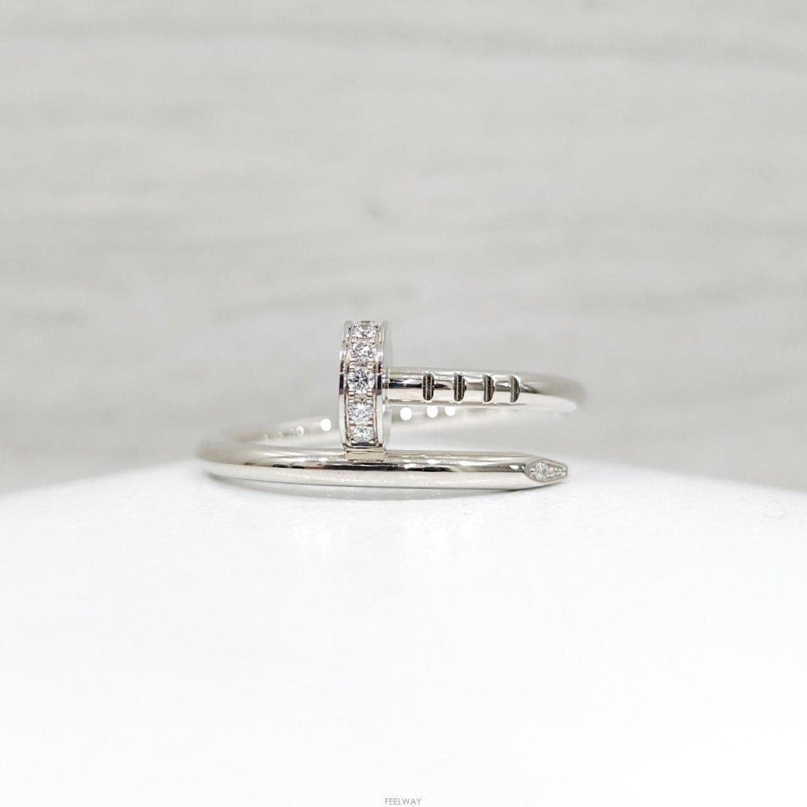 Cartier [������] (����ǰ) ��쿡 ����Ʈ�޲��� ���̾Ƹ�� �� 18K ȭ��Ʈ��� ���� 52ȣ B4244900[������] (����ǰ) ��쿡 ����Ʈ�޲��� ���̾Ƹ�� �� 