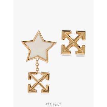 Off White 26 FW ����ȭ��Ʈ Arrows star pendant earrings OWOD2AHS26MET001 TP26 FW ����ȭ��Ʈ Arrows star pendant earrings OWOD2AHS
