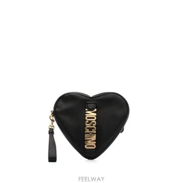 Moschino 26 FW ��Ű�� ���͸� �ΰ� ��Ʈ ������ Ŭ��ġ A84028008 TP45960493026 FW ��Ű�� ���͸� �ΰ� ��Ʈ ������ Ŭ��ġ A8402800