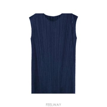 Issey Miyake 26 FW �ø��� �ø��� �̼��� �̾��� �ø��� �μҸ� �̵� �巹�� PP68JH13576 TP45960156926 FW �ø��� �ø��� �̼��� �̾��� �ø��� �μҸ� �̵� 