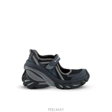 인더샵 BALENCIAGA 발렌시아가 블랙 스니커즈