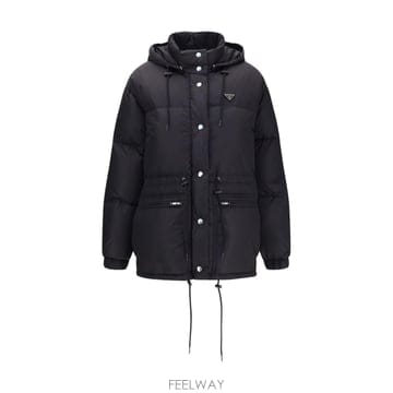 PRADA �δ��� PRADA ����� �ﰢ �ΰ� �����Ϸ� �ĵ� �е��δ��� PRADA ����� �ﰢ �ΰ� �����Ϸ� �ĵ� �е�