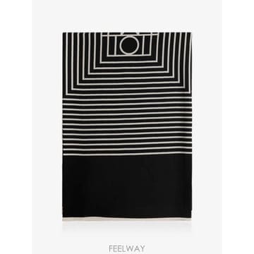 Toteme ���Ϲ�� ���� ���׷� �ΰ� ������ ��ī�����Ϲ�� ���� ���׷� �ΰ� ������ ��ī��