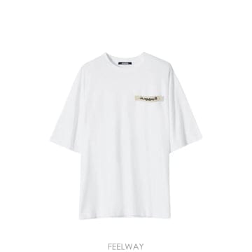 Jacquemus ���Ϲ�� ��ũ���� �ö��� �ΰ� ��ġ Ƽ�������Ϲ�� ��ũ���� �ö��� �ΰ� ��ġ Ƽ����